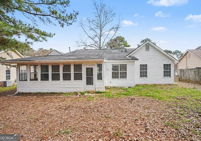 Photo 22 of Single family home for sale at 1141 Sunday Ln, Jonesboro, GA 30238 | MLS# 10702473 | Listing updated on 2026-09-21
