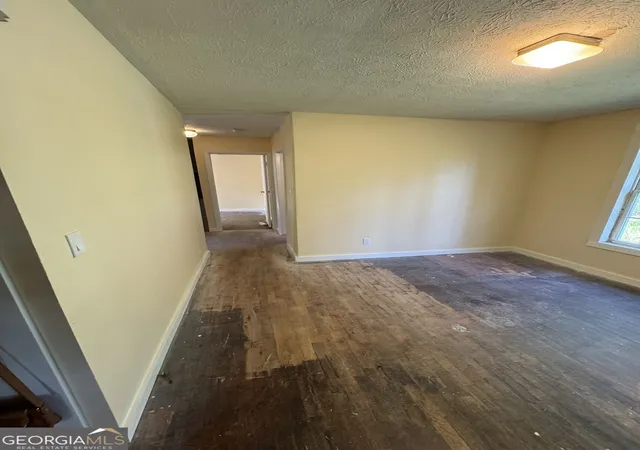 Photo 4 of Sale Pending at 1036 Shrine Clb Rd, Jesup, GA 31545 | MLS# 10845667 | Listing updated on 2026-10-02