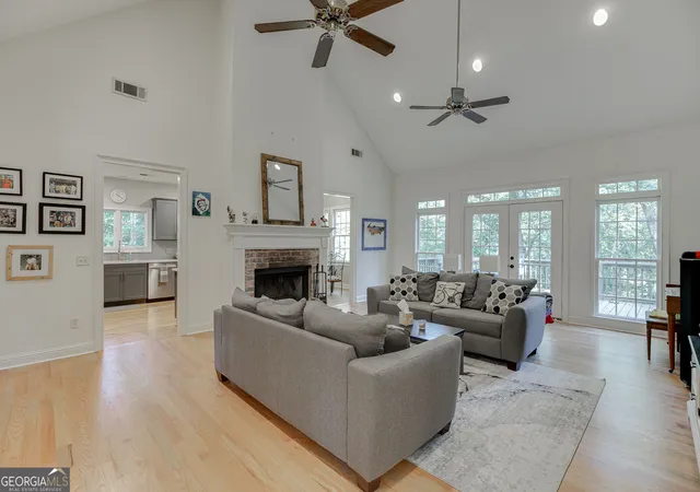 Photo 3 of Single family home for sale at 1340 Calls Crk Cir, Watkinsville, GA 30677 | MLS# 10840634 | Listing updated on 2026-09-13