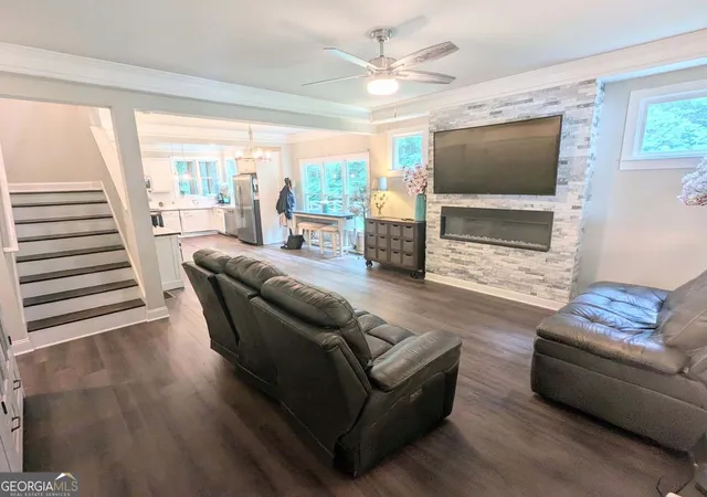 Photo 3 of Single family home for sale at 1250 Blue Ridge Overlook, Dawsonville, GA 30534 | MLS# 10788996 | Listing updated on 2026-10-07