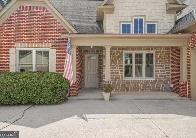 Photo 3 of Single family home for sale at 5520 Brighton Rose Ln, Sugar Hill, GA 30518 | MLS# 10852663 | Listing updated on 2026-10-09