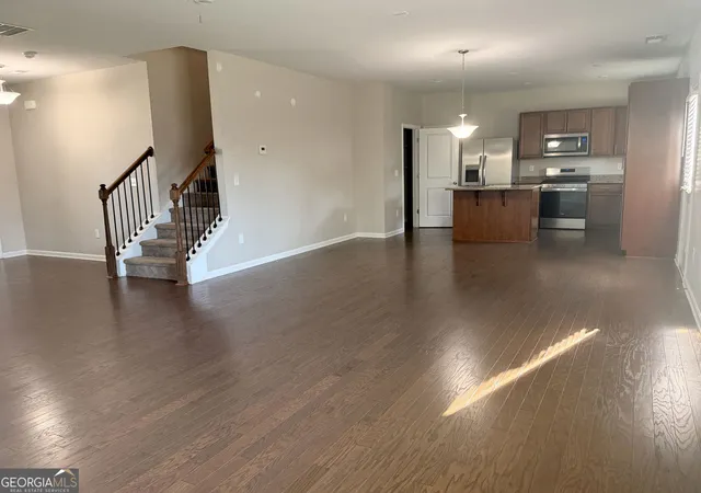 Photo 4 of Single family home for sale at 280 Paulownia Cir, Mcdonough, GA 30253 | MLS# 10840745 | Listing updated on 2026-09-18