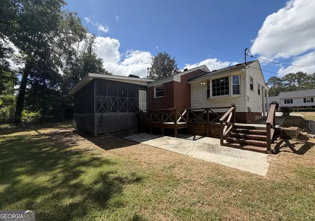 Photo 3 of Single family home for sale at 614 Beechwood Dr, Thomson, GA 30824 | MLS# 10840392 | Listing updated on 2026-09-18