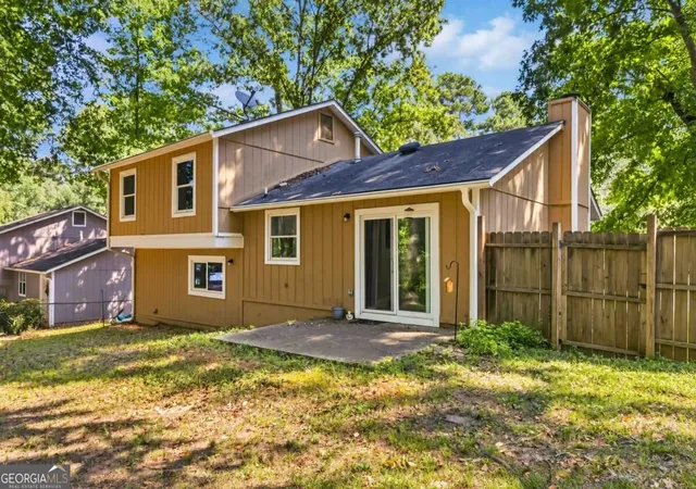 Photo 18 of Single family home for sale at 10303 Briarbay Dr, Jonesboro, GA 30238 | MLS# 10839710 | Listing updated on 2026-09-23