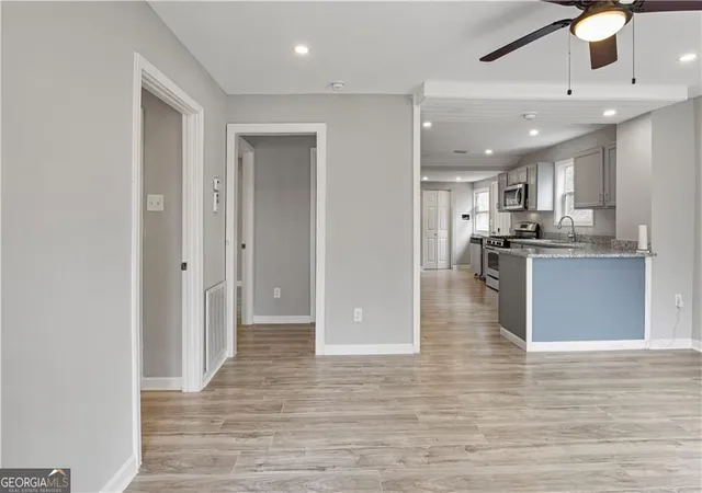 Photo 2 of Single family home for sale at 2309 Carver Dr Nw, Atlanta, GA 30314 | MLS# 10839228 | Listing updated on 2026-09-10