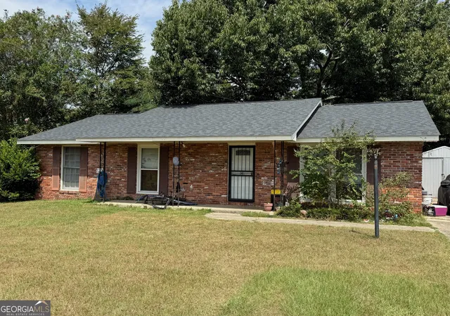 Photo 1 of Single family home for sale at 1604 Susan Ln, Columbus, GA 31907 | MLS# 10841993 | Listing updated on 2026-09-08