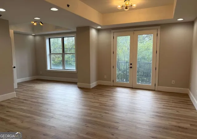 Photo 4 of Condo for sale at 2255 Peachtree Rd NE #322, Atlanta, GA 30309 | MLS# 10836966 | Listing updated on 2026-09-15