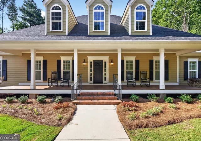Photo 3 of Single family home for sale at 1541 Palmetto Tyrone Rd, Sharpsburg, GA 30277 | MLS# 10839720 | Listing updated on 2026-09-17