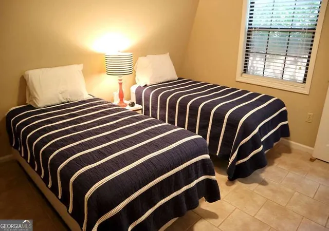 Photo 1 of Single family home for sale at 925 Barbara Point Rd SW, Sparta, GA 31087 | MLS# 10845753 | Listing updated on 2026-09-28