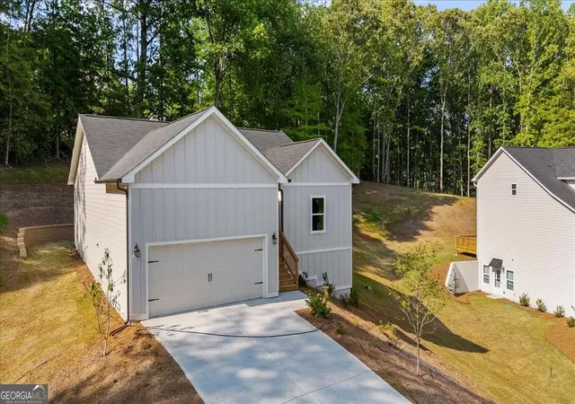 Photo 2 of Single family home for sale at 6220 Carlys Way, Gainesville, GA 30506 | MLS# 10839413 | Listing updated on 2026-09-03