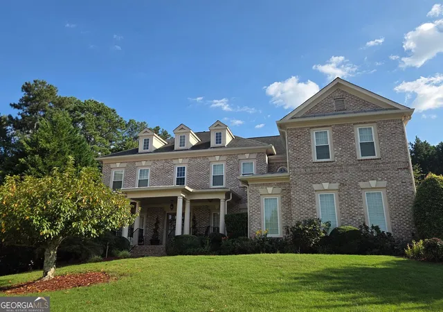 Single family home for sale at 4690 Prestbury Dr, Suwanee, GA 30024 | MLS# 10846253