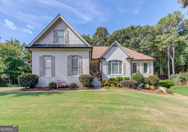 Photo 1 of Single family home for sale at 941 Providence Ln, Monroe, GA 30656 | MLS# 10846132 | Listing updated on 2026-09-29