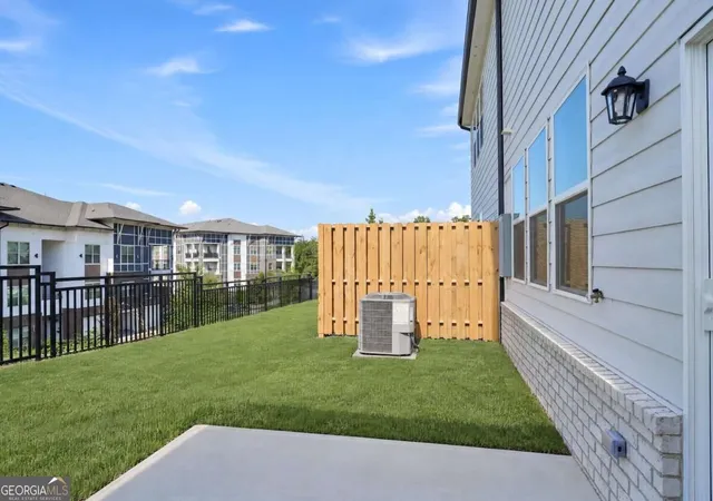 Photo 2 of Townhouse for sale at 104 Rope Ml Ct #2, Canton, GA 30115 | MLS# 10876483 | Listing updated on 2026-10-26