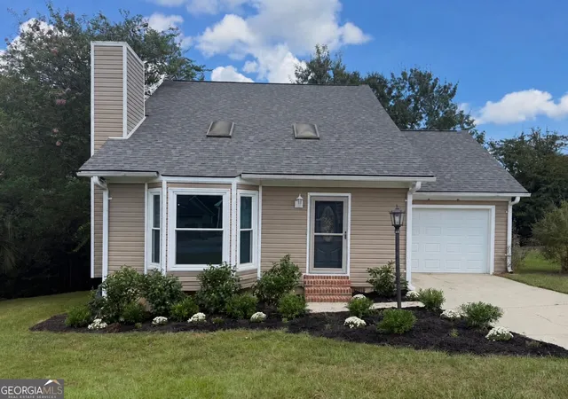 Photo 1 of Sale Pending at 515 Shadow Moss Dr, Macon, GA 31204 | MLS# 10841227 | Listing updated on 2026-09-19