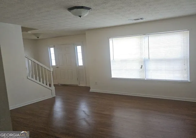 Photo 3 of Single family home for sale at 840 Revena Dr, Austell, GA 30168 | MLS# 10797684 | Listing updated on 2026-09-14