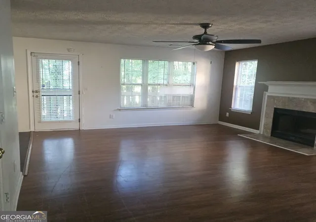 Photo 4 of Single family home for sale at 840 Revena Dr, Austell, GA 30168 | MLS# 10797684 | Listing updated on 2026-09-14