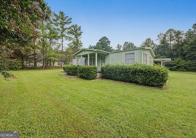 Photo 4 of Manufactured home for sale at 4837 S Dixie Hwy, Resaca, GA 30735 | MLS# 10822691 | Listing updated on 2026-09-03