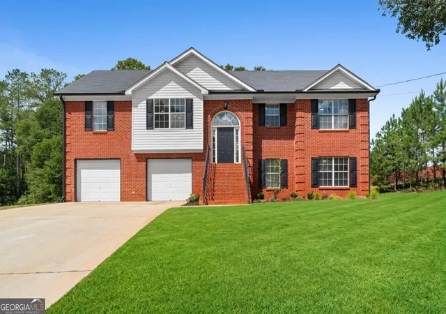 Photo 2 of Single family home for sale at 130 Flds Crk Way, Covington, GA 30016 | MLS# 10842283 | Listing updated on 2026-09-15