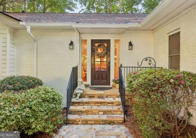Photo 2 of Single family home for sale at 2350 Roxburgh Dr, Roswell, GA 30076 | MLS# 10843970 | Listing updated on 2026-09-11