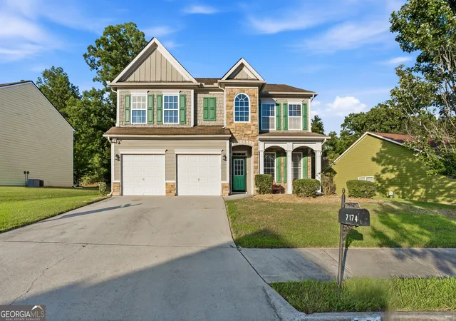 Photo 3 of Single family home for sale at 7174 Flagstone Pl, Union City, GA 30291 | MLS# 10841064 | Listing updated on 2026-09-15