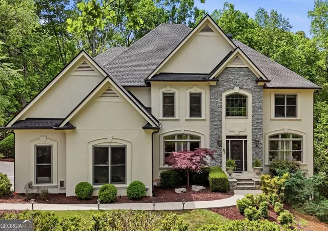 Photo 4 of Single family home for sale at 630 Danas Ridge Dr, Roswell, GA 30075 | MLS# 10847643 | Listing updated on 2026-09-17