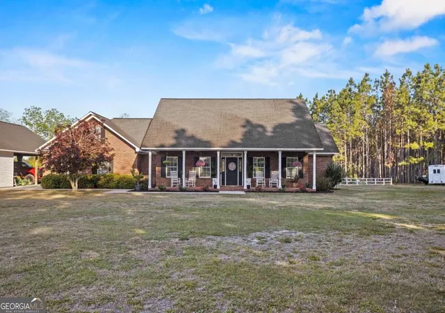 Photo 1 of Single family home for sale at 2209 Ga Hwy 86 W, Lyons, GA 30436 | MLS# 10848146 | Listing updated on 2026-09-17