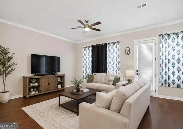 Photo 4 of Townhouse for sale at 495 Ashbury Dr, Roswell, GA 30076 | MLS# 10840354 | Listing updated on 2026-09-18