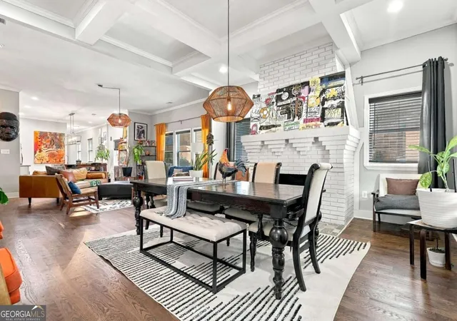 Photo 4 of Single family home for sale at 1545 S Gordon St SW, Atlanta, GA 30310 | MLS# 10849379 | Listing updated on 2026-10-02