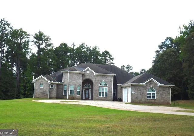 Photo 1 of Single family home for sale at 1800 W Ellis Rd, Griffin, GA 30223 | MLS# 10845306 | Listing updated on 2026-09-29