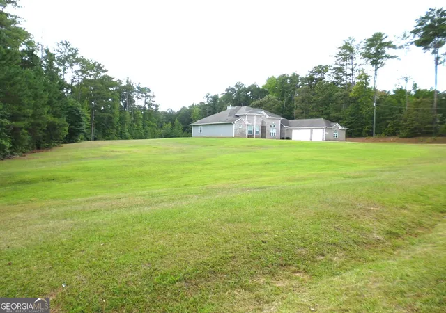 Photo 2 of Single family home for sale at 1800 W Ellis Rd, Griffin, GA 30223 | MLS# 10845306 | Listing updated on 2026-09-29