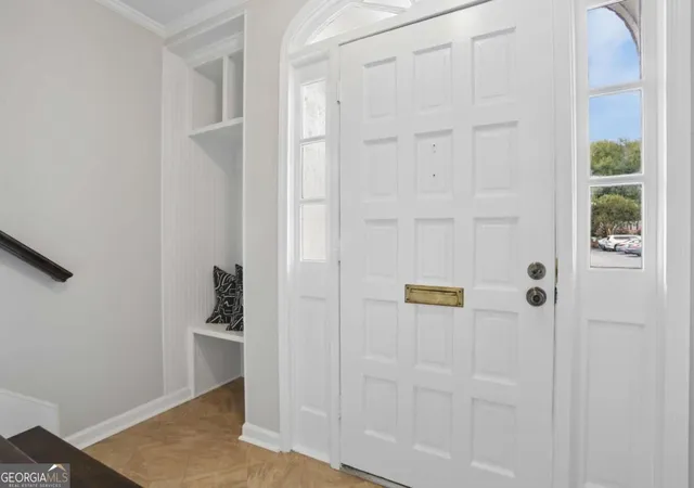 Photo 2 of Townhouse for sale at 11 Scotland Pl Nw, Atlanta, GA 30318 | MLS# 10846425 | Listing updated on 2026-09-30