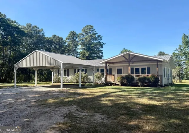Photo 2 of Sale Pending at 1345 Farmers High Rd, Carrollton, GA 30117 | MLS# 10843541 | Listing updated on 2026-09-30