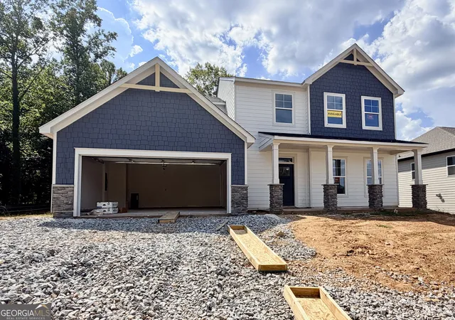 Photo 2 of Single family home for sale at 101 Cedar Crst Ln, Dawsonville, GA 30534 | MLS# 10815599 | Listing updated on 2026-09-10
