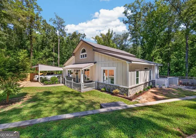 Photo 3 of Single family home for sale at 1331 Heidi Trl, Buckhead, GA 30625 | MLS# 10849552 | Listing updated on 2026-10-03