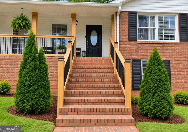 Photo 4 of Single family home for sale at 2323 Cambridge St, Snellville, GA 30078 | MLS# 10848467 | Listing updated on 2026-10-03