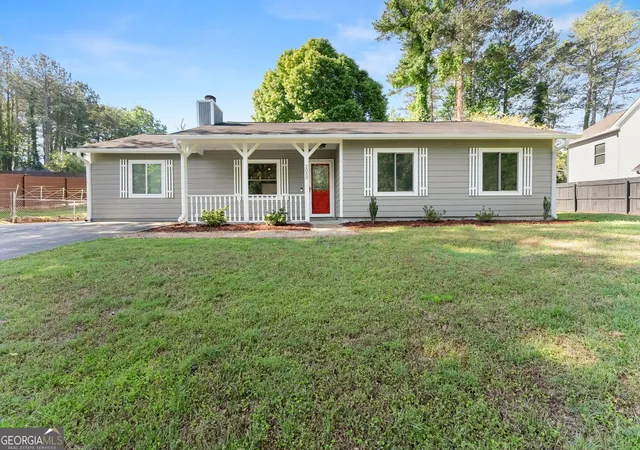 Photo 2 of Single family home for sale at 2050 Shaffer Rd, Cumming, GA 30041 | MLS# 10841859 | Listing updated on 2026-09-11