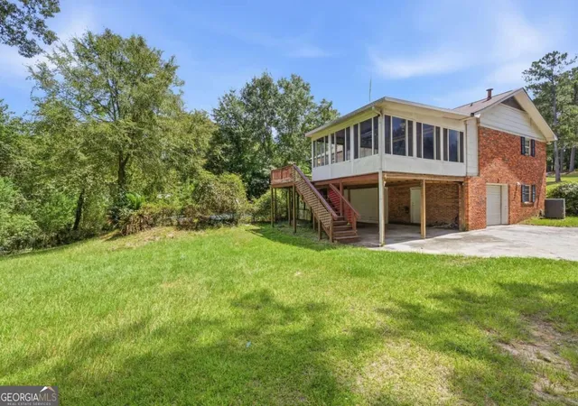 Photo 3 of Single family home for sale at 1920 Long Ridge Dr, Macon, GA 31211 | MLS# 10841231 | Listing updated on 2026-09-20