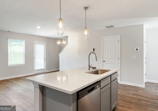 Photo 3 of Single family home for sale at 724 Lipizzan Tr, Hogansville, GA 30230 | MLS# 10837651 | Listing updated on 2026-10-10