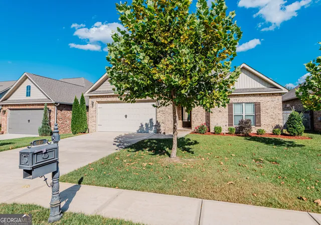 Photo 1 of Sale Pending at 315 Rolling Acres Dr, Kathleen, GA 31047 | MLS# 10838895 | Listing updated on 2026-09-03
