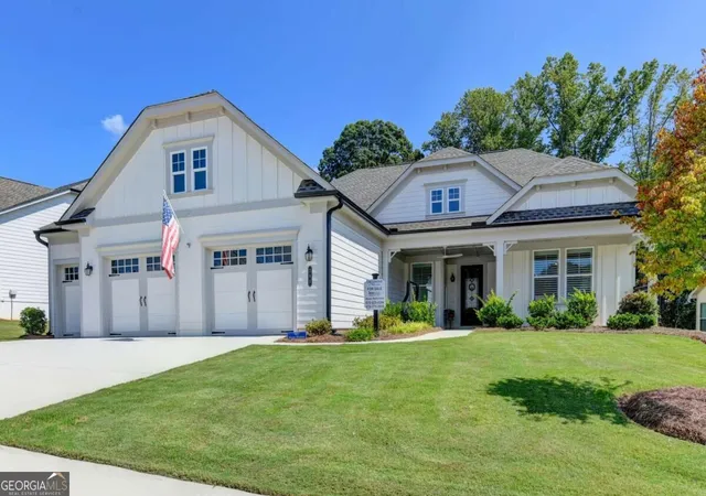 Photo 1 of Single family home for sale at 295 Conway Trl, Hoschton, GA 30548 | MLS# 10838901 | Listing updated on 2026-09-17