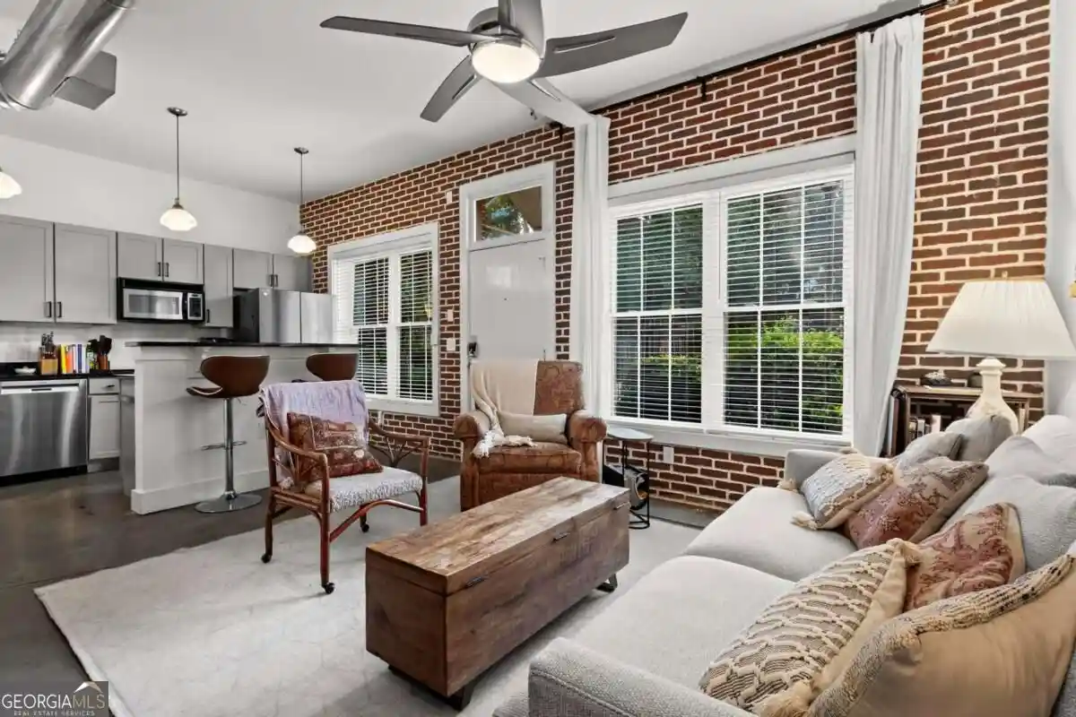 Listing Photo 1 - Condo for sale in 791 Wylie St Se located at 791 Wylie St Se, Atlanta, GA 30316 - Unit #1011