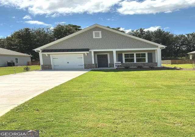 Photo 1 of Single family home for sale at 111 Cottage Grv Cir, Eatonton, GA 31024 | MLS# 10770163 | Listing updated on 2026-09-04