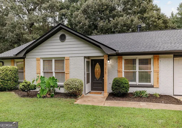 Photo 1 of Single family home for sale at 725 Boss Hardy Rd, Winder, GA 30680 | MLS# 10850290 | Listing updated on 2026-10-05