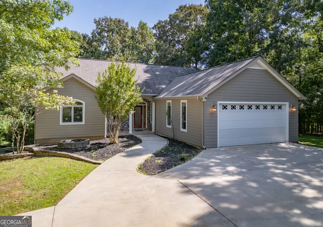Photo 1 of Single family home for sale at 43 Baisto Ln, Blairsville, GA 30512 | MLS# 10832322 | Listing updated on 2026-09-10