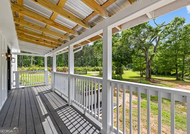Photo 3 of Single family home for sale at 1329 Standing Rock Rd, Senoia, GA 30276 | MLS# 10837986 | Listing updated on 2026-09-16