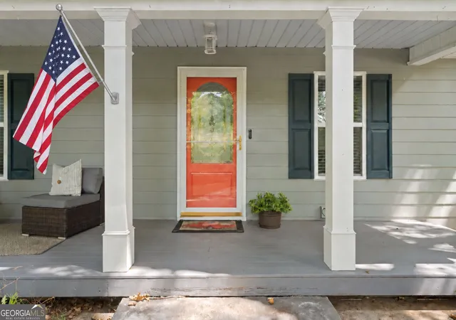 Photo 4 of Single family home for sale at 123 Swanson Rd, Fayetteville, GA 30214 | MLS# 10842749 | Listing updated on 2026-09-09