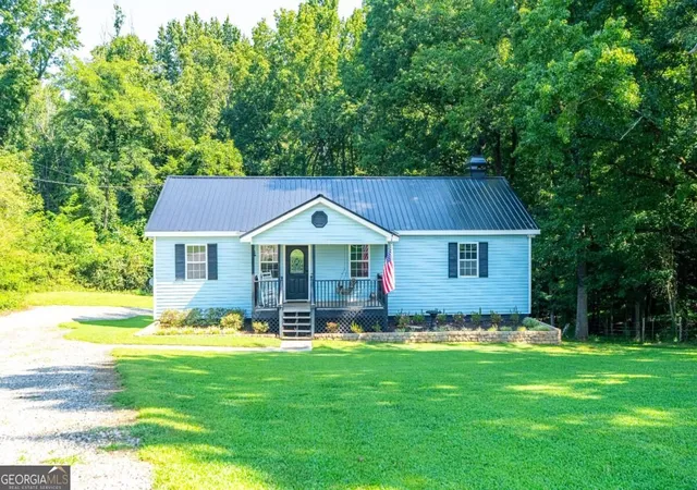 Photo 1 of Single family home for sale at 295 Perkins Cir, Cumming, GA 30028 | MLS# 10839470 | Listing updated on 2026-09-03
