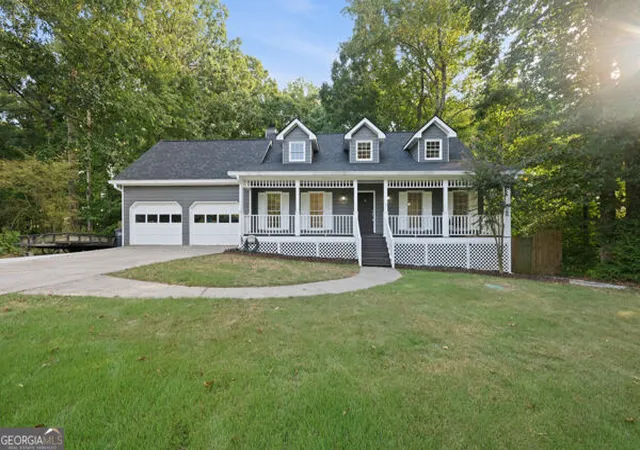 Photo 1 of Single family home for sale at 800 Winnbrook Dr, Dacula, GA 30019 | MLS# 10851359 | Listing updated on 2026-09-25