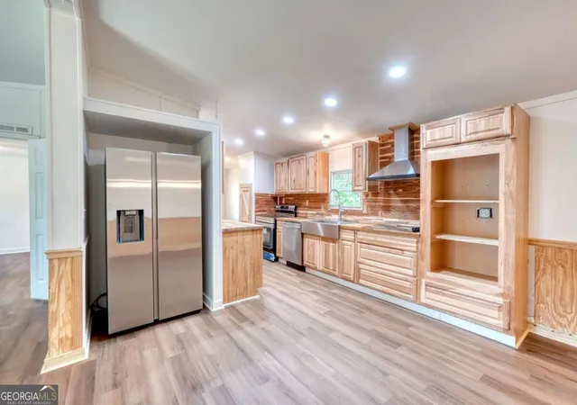 Photo 3 of Manufactured home for sale at 48 Green Trl, Brasstown, NC 28902 | MLS# 10841960 | Listing updated on 2026-09-22