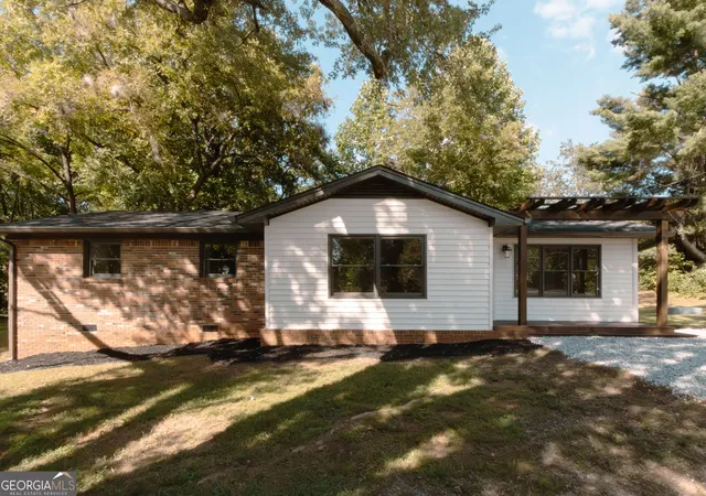 Photo 1 of Single family home for sale at 16 Welch Cir, Dahlonega, GA 30533 | MLS# 10834249 | Listing updated on 2026-09-14